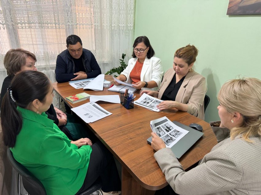 МЕКТЕПТІҢ ҚАМҚОРШЫЛЫҚ КЕҢЕСІНІҢ  ОТЫРЫСЫ