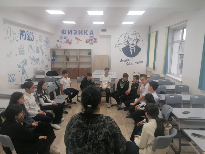 "БАЛА ҚҰҚЫҒЫ-БАСТЫ ҚҰНДЫЛЫҚ"  ТӘУЕЛСІЗ ЖӘНЕ ОТАНШЫЛДЫҚ АЙЫ  "ЗАҢ ЖӘНЕ ЖАСӨСПІРІМ"