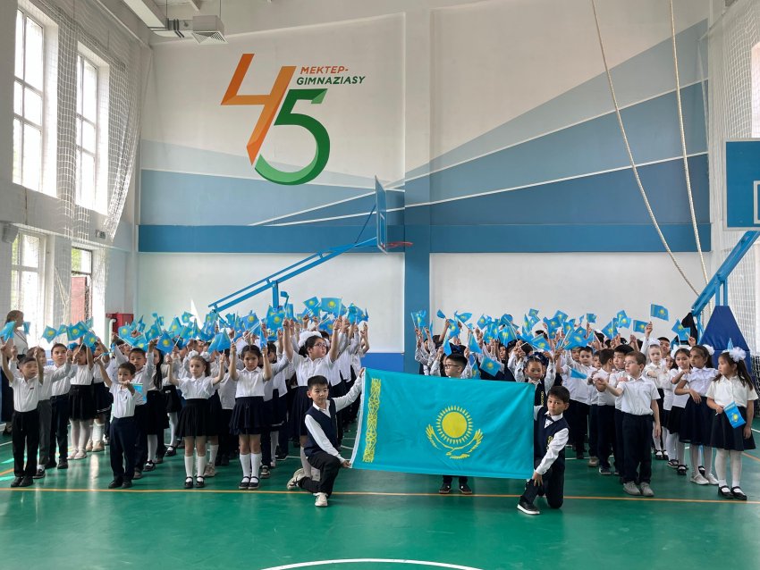 "Жас Қыран" балалар мен жасөспірімдер ұйымына қабылдау салтанатты жиыны